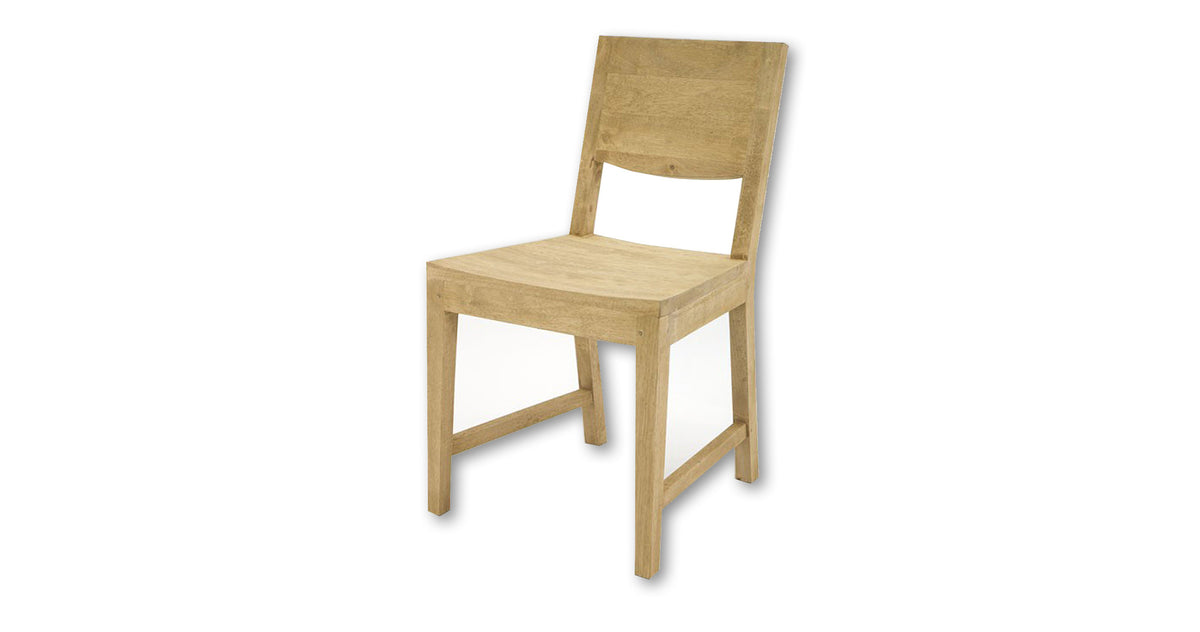 Chaise de repas en bois clair