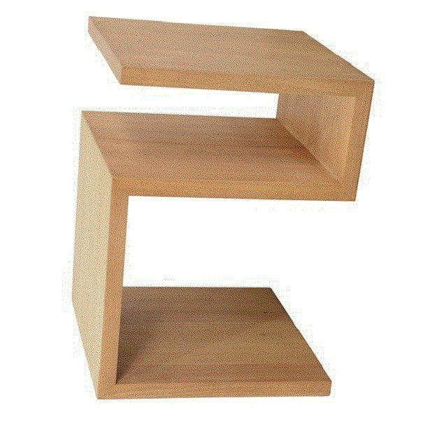 Table basse ou bout de canapé en bois  massif géométrique, espace de rangement ouvert et finition écologique.