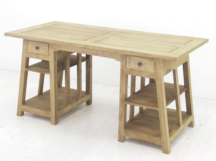 Grand bureau en bois massif style atelier