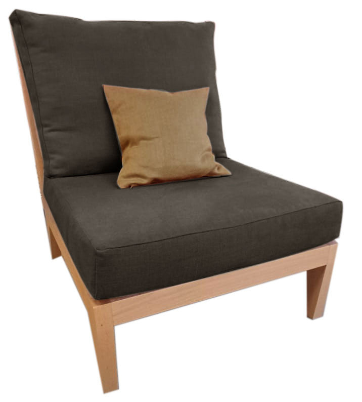 Fauteuil droit en bois naturel et tissu lin café, style scandinave, avec ou sans accoudoir, avec ou sans appui-tête. Made in Fra